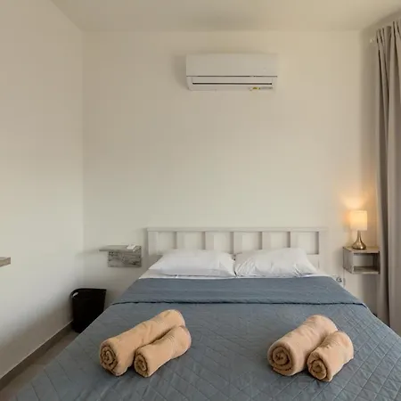 Andriana Centre Flat Апартаменти