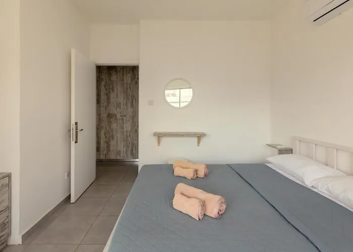 Andriana Centre Flat