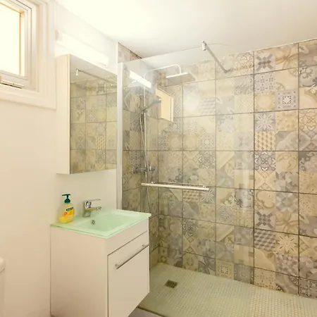 Andriana Centre Flat Appartement *